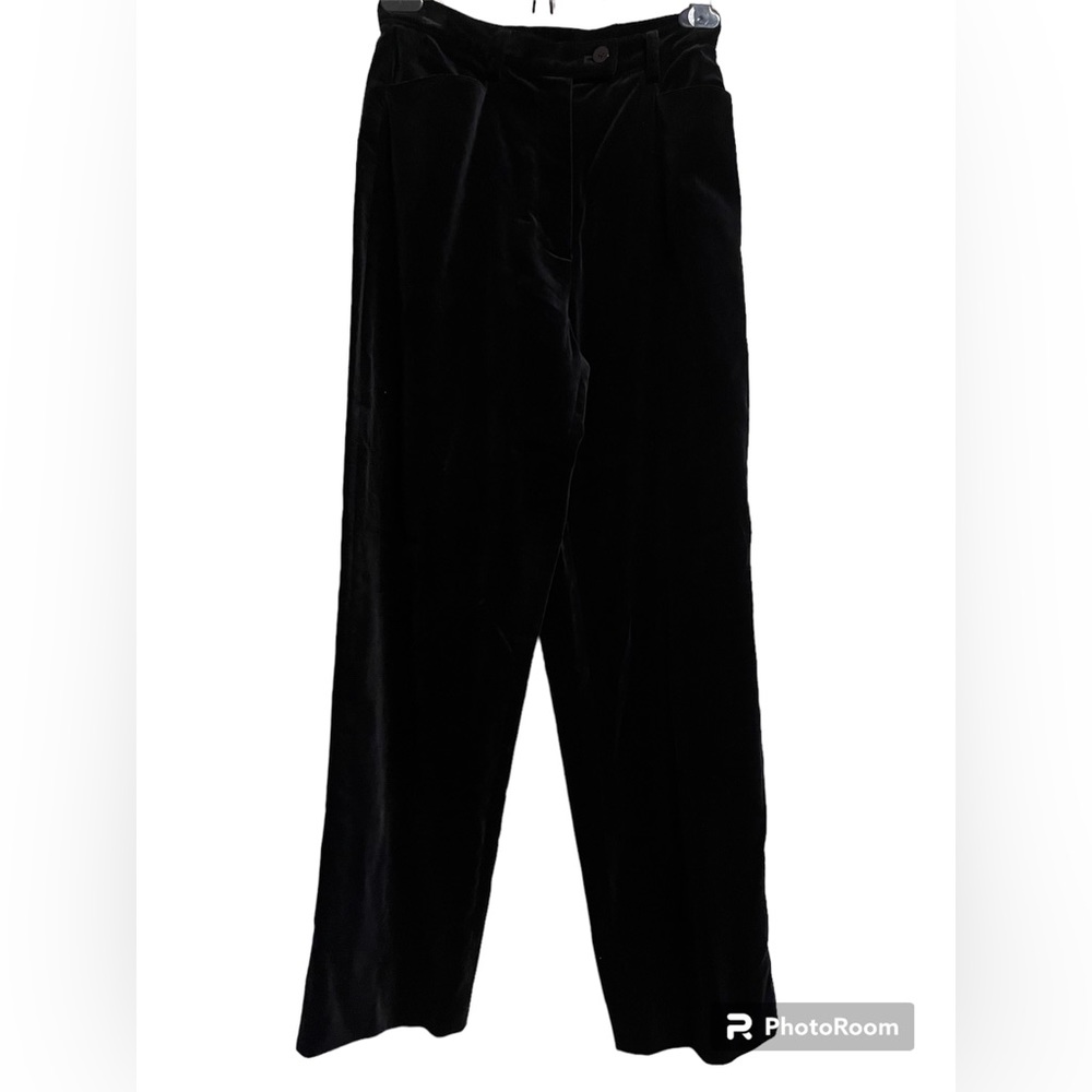 Petite sophisticate - vintage 80’s size 4 black velvet pants